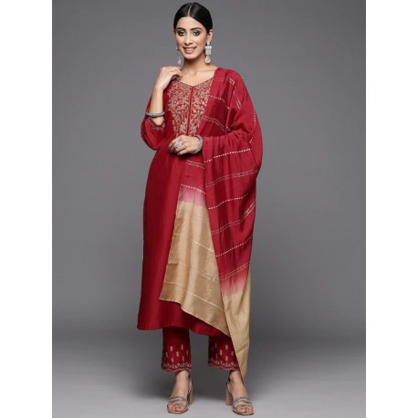 индийский женский праздничный костюм бордовый с вышивкой XL