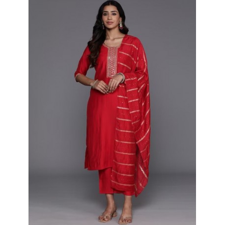 индийский женский костюм красный с золотом М