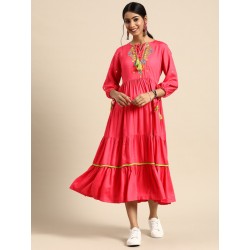 индийское платье розовое с вышивкой