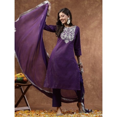 индийский женский костюм фиолетовый в полоску