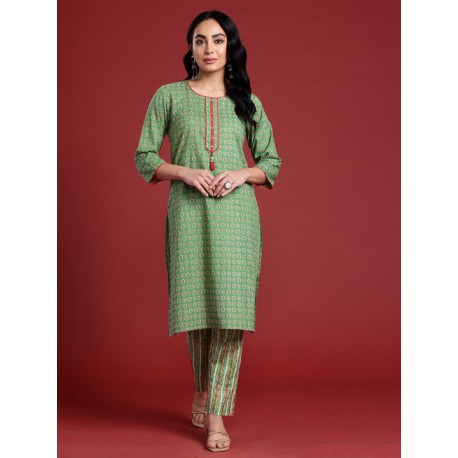 индийский женский костюм зеленый хлопковый