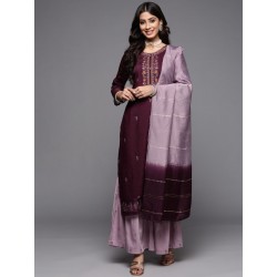 индийский костюм праздничный фиолетовый с вышивкой