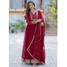 индийское платье красное с вышивкой с дупаттой