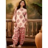 индийский костюм женский розовый с цветами