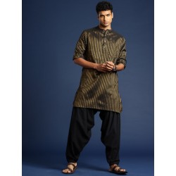 индийский мужской костюм курта в полоску и черные брюки