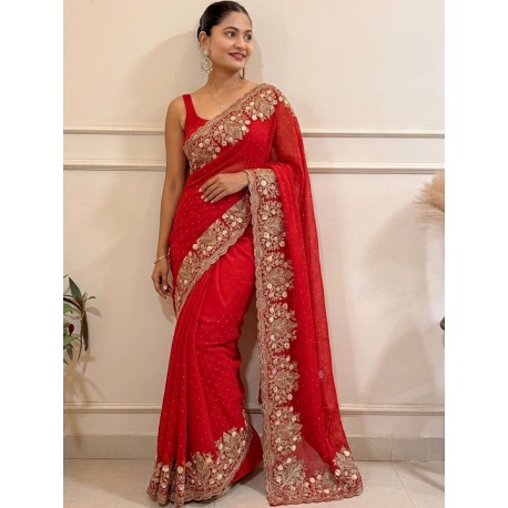 индийское сари красное с красивой вышивкой и стразами