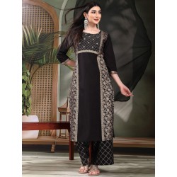 индийский женский костюм черный с золотом